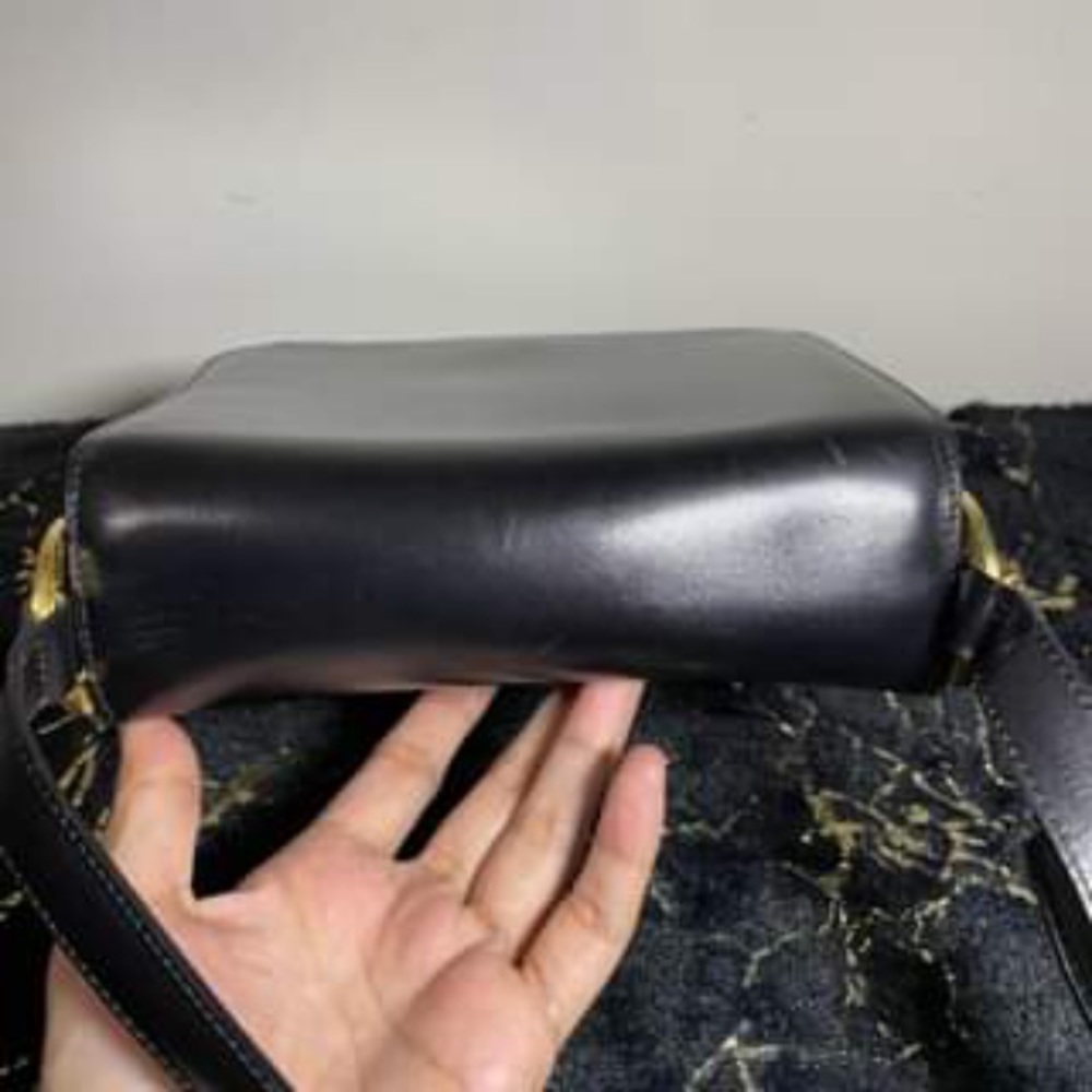 SALE:AUTHENTIC CELINE BLACK SQUARE LEATHER SHOULDER BAG - RUBS AS IS - Picture 8 of 13